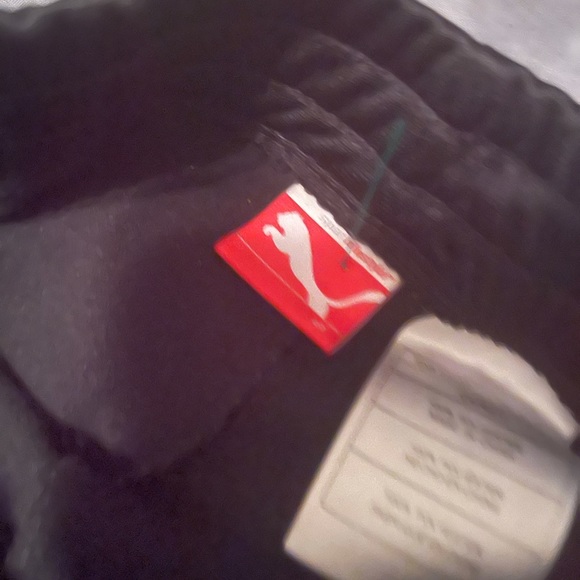 Puma toddler athletic pant. 2T - Picture 2 of 3